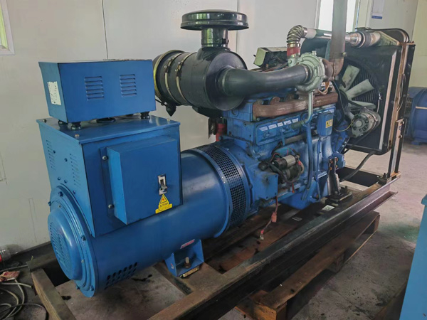 木垒100kW柴油发电机组使用多级机油有哪些优缺点？